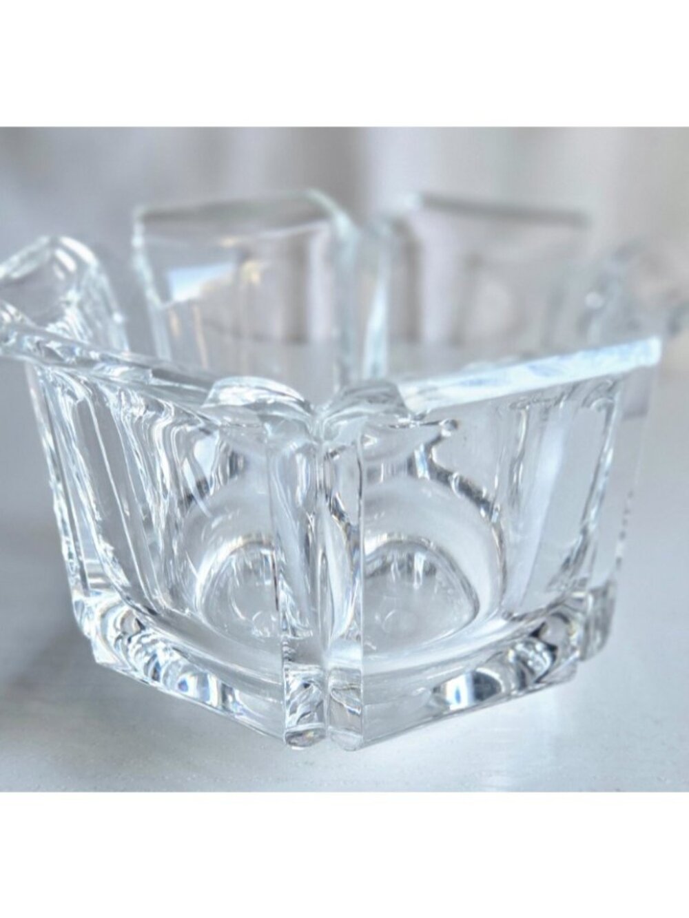 VTG MCM Lucite Grsinware 6-Petal Bowl Model #GW348 Pat Pending Made in Taiwan